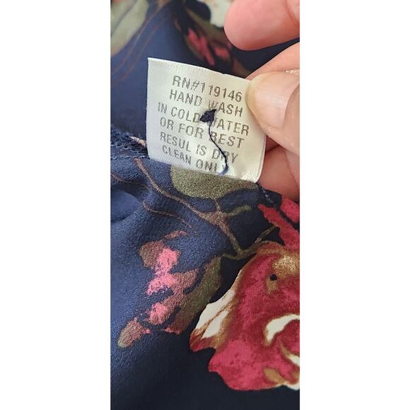 Lara Dress Size Large Bow Tie Neck Sheath Navy Floral Roll Tab Sleeve - Picture 8 of 10